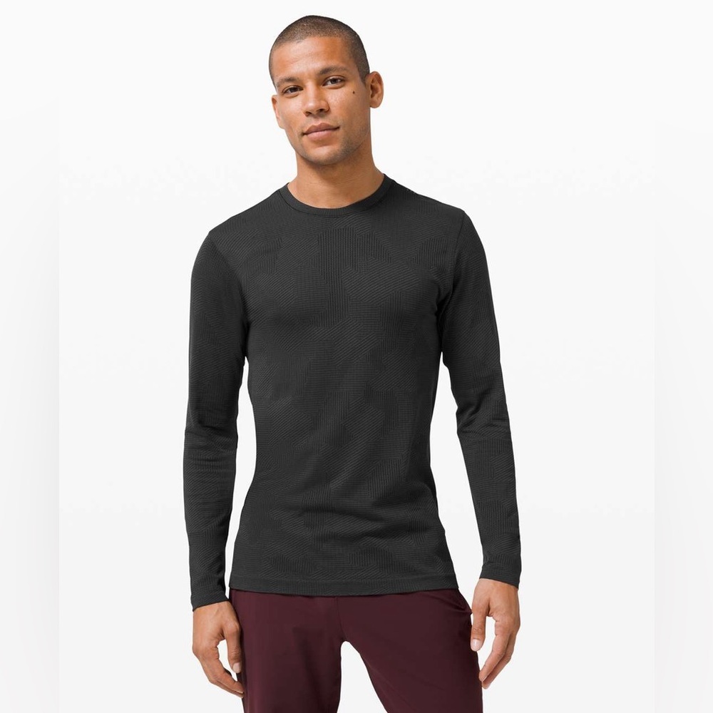 Lululemon Metal Vent Breathe Long Sleeve Holy Camo/Black Size Large